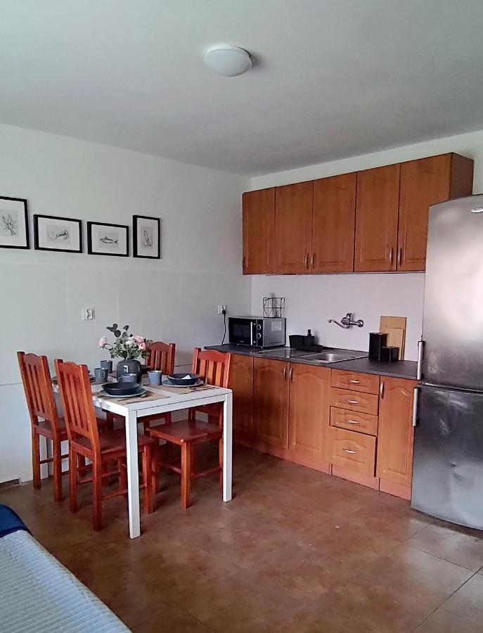Apartamenty Amarel สเตกนา ภายนอก รูปภาพ
